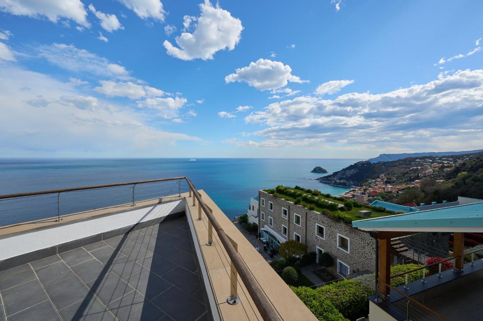 Dominio Mare Resort & Spa Bergeggi Room photo
