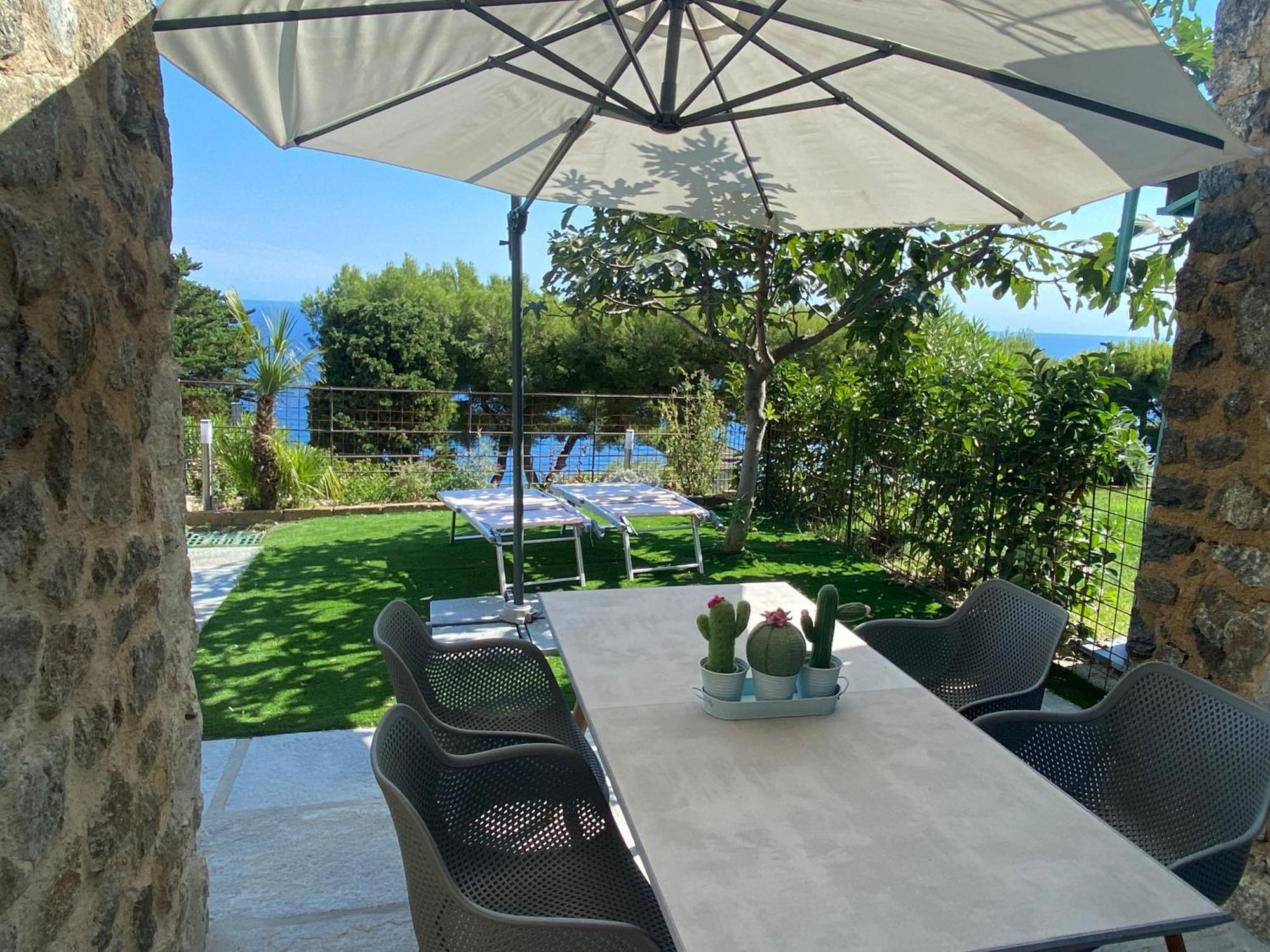 Dominio Mare Resort & Spa Bergeggi Exterior photo